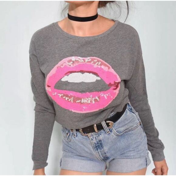 Juicy Couture Sequin Sparkly Pink Gray Lips Sweater Medium Vintage - Picture 2 of 8